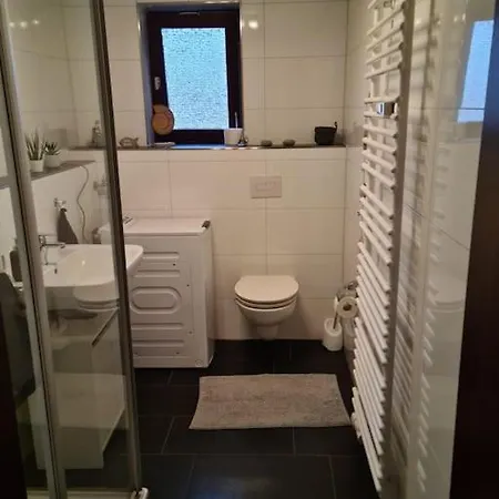 Apartmán Grosszuegige Ferien Monteurwohnung In Perfekter Lage *